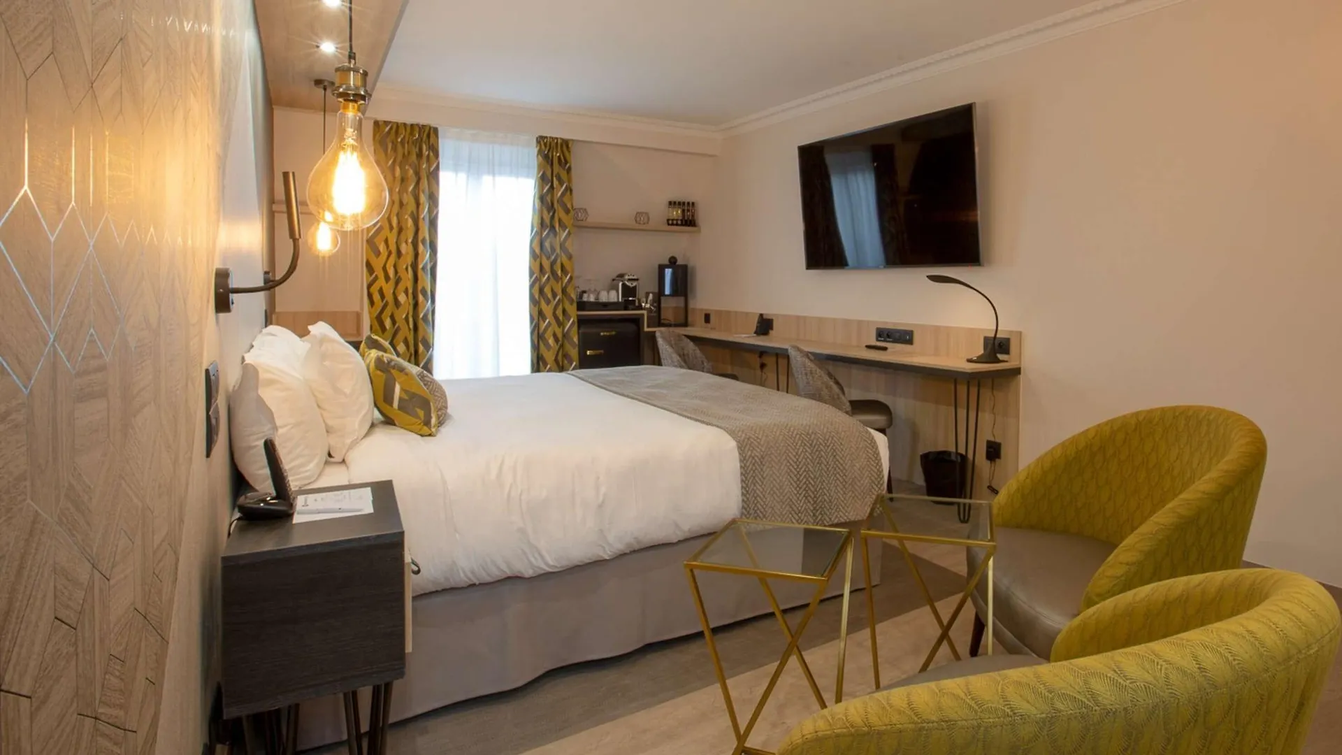 Best Western Plus Opéra Batignolles Paris Hotel