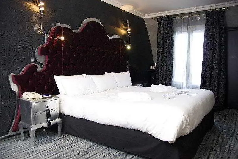 Best Western Plus Opéra Batignolles Paris