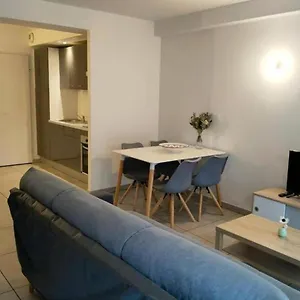 203 Duplex Jeanne D'arc França